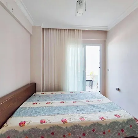 Enjoy Hostel Çeşme