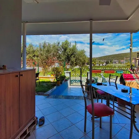 Hostel Enjoy Cesme